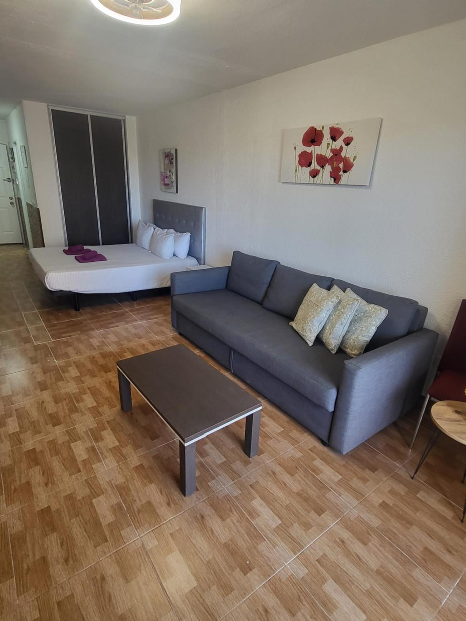Tropic Apartments En Castle Harbour ลอส กริสเตียนอส ภายนอก รูปภาพ