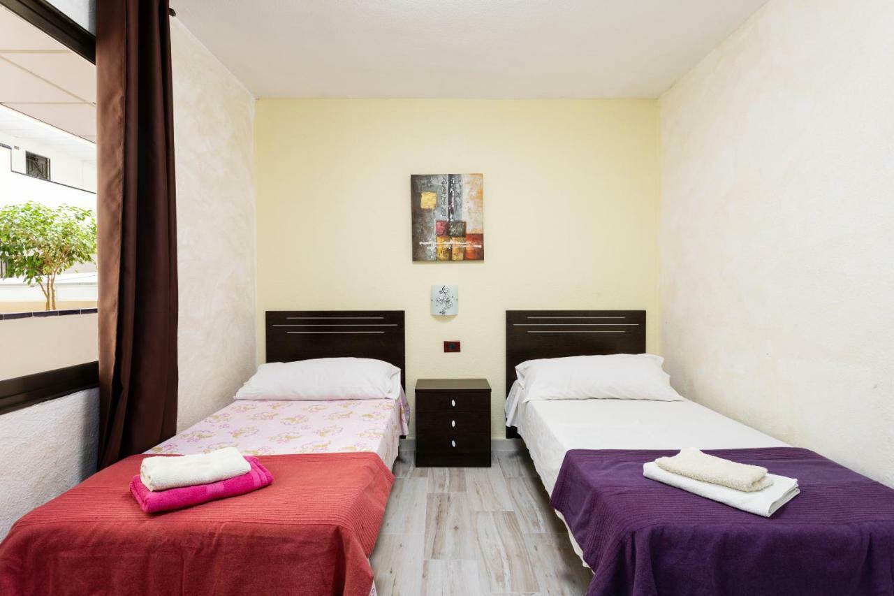 Tropic Apartments En Castle Harbour ลอส กริสเตียนอส ภายนอก รูปภาพ